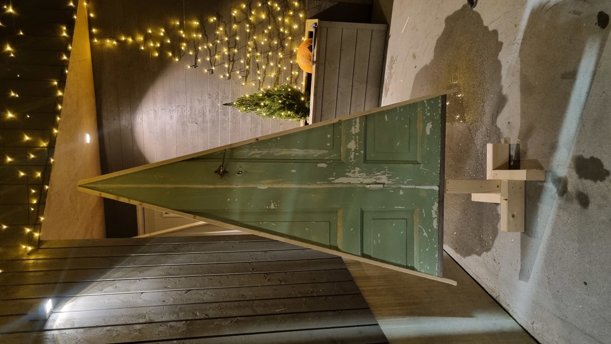 Ombruksprisen Juletrær Diy Dører2