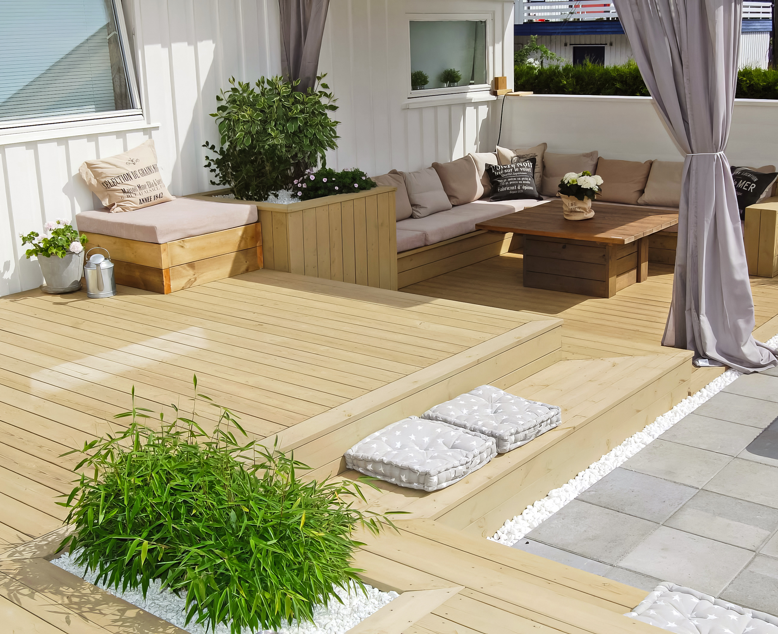 Terrasse Stolper: Skap et Fundament for Ditt Uterom () Terrasse Stolper: Skap et Fundament for Ditt Uterom