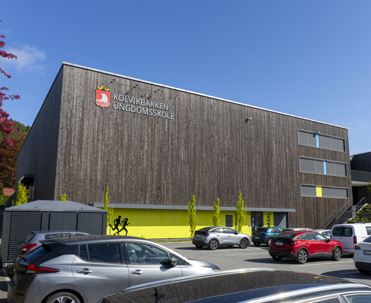 Kledning NORD Kolvikbakken Ungdomskole 2025 05 0009