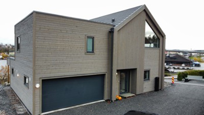 Tryr Skygrå Finalist Eksteriørprisen 2025.