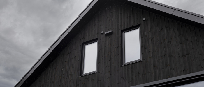 Kledning TRYR Stormsort 0723 0001